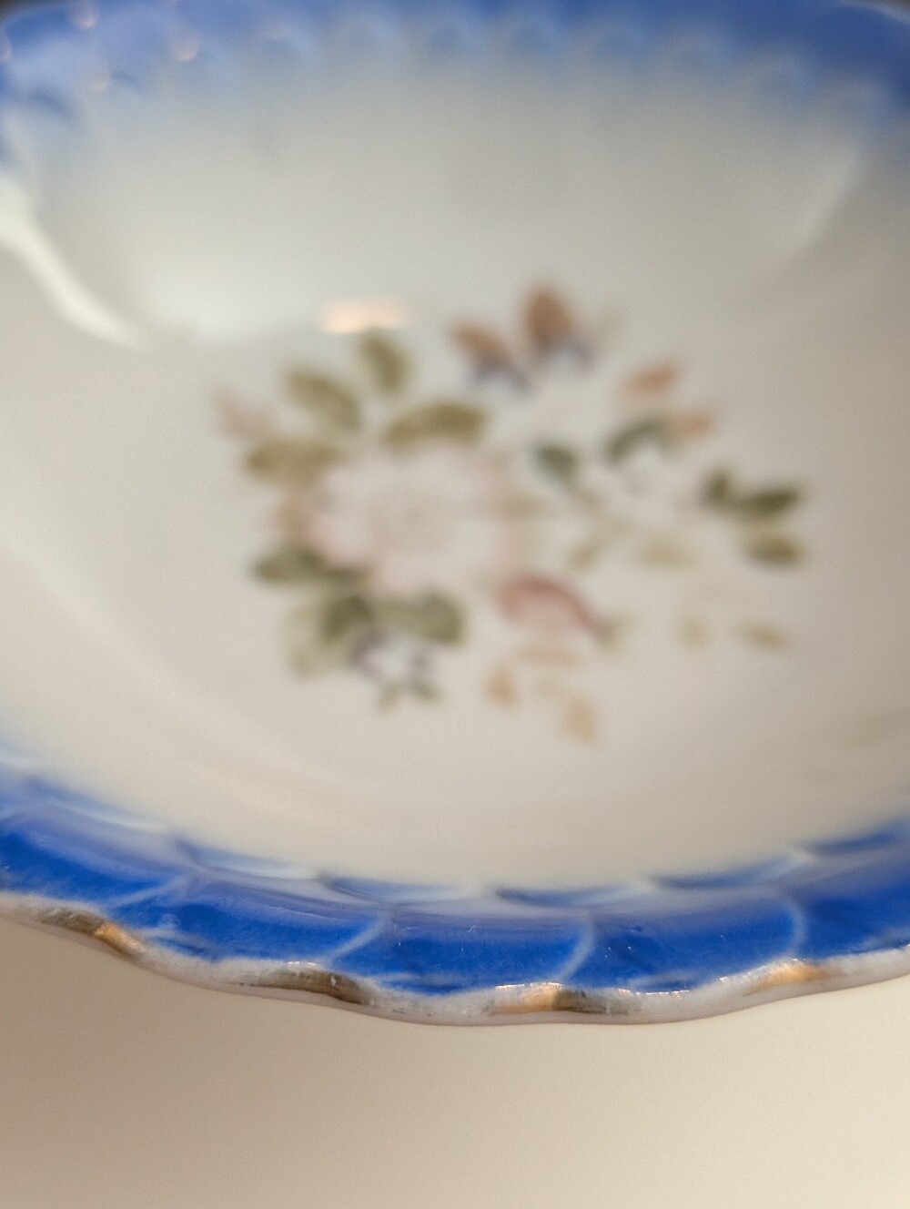 1950s Nippon Yoko Boeki, 5" Porcelain Scalloped Bowl – Japanese Vintage - Picture 7 of 9